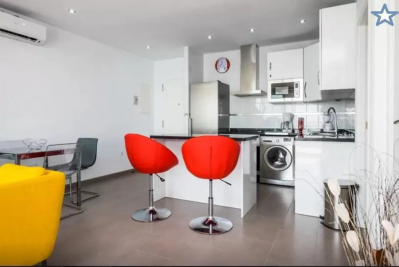 Beachfront Bungalow Apartment Torremolinos España