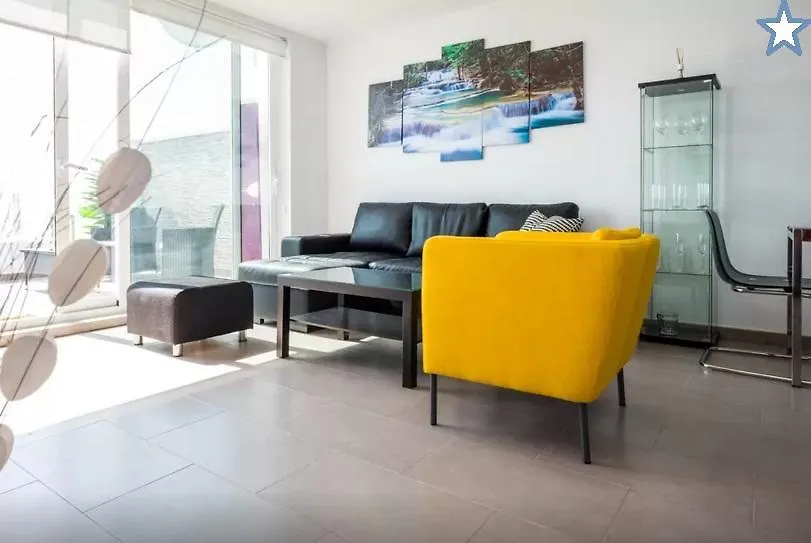 Beachfront Bungalow Apartment Torremolinos España