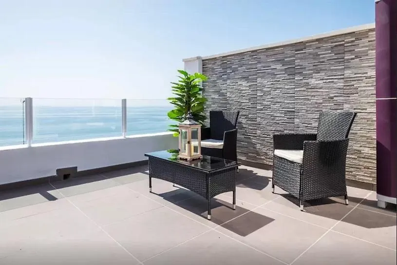 Beachfront Bungalow Apartment Torremolinos España