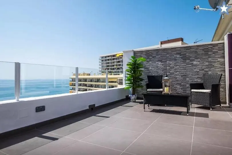 טורמולינוס Beachfront Bungalow Apartment